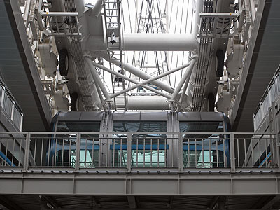 Singapore Flyer - Entrance