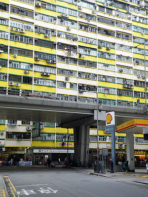 Tai Kok Tsui Road - Mong Kok - Hong Kong - 3 April 2010 - 11:00