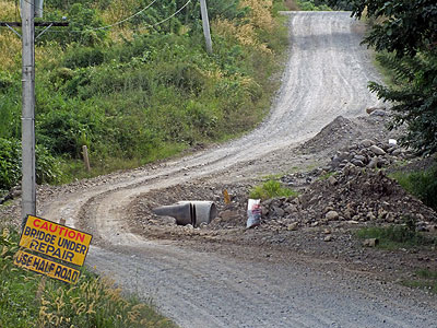 Nausori Highlands Road - Mulomulo - Nadi - Fiji Islands - 27 May 2011 - 14:26