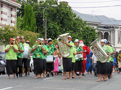 Tongan Church Parade - Queen Street - Northcote Point - Auckland - New Zealand - 24 December 2015 - 18:01 