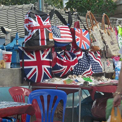 Thanon Phahon Yothin - Victory Monument - Ratchathewi - Bangkok - 23 October 2012 - 16:59