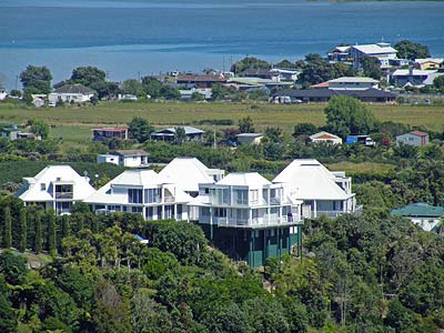 Waihi Beach - New Zealand - 20091218 - 13:15