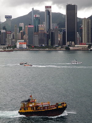 Harbour - Hong Kong - 2 April 2010 - 16:48