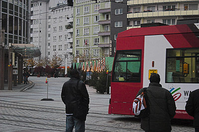 Achtung, die Straßenbahn kommt ...