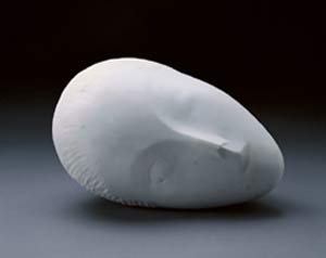 Constantin Brancusi / Sleeping Muse 1909-10 / Hirschhorn Museum and Sculpture / © ADAGR, Paris and DACS, London 2004