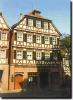 das geburtshaus des gesuchten