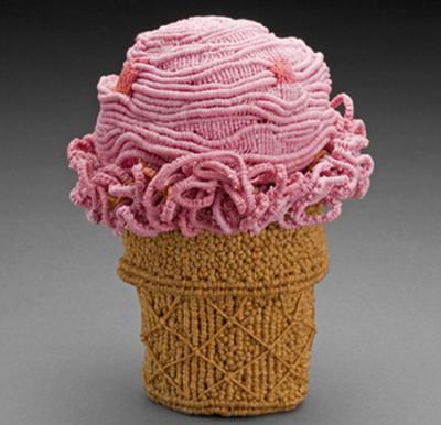 Ed Bing Lee's knitted desserts