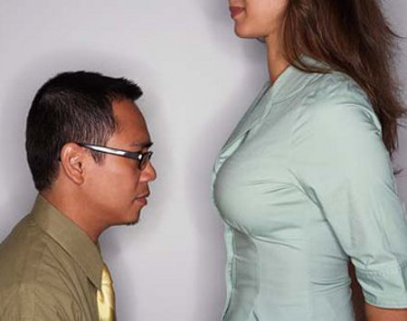 Staring At Breasts Is Good For Your Health, Prolongs A Man's Life