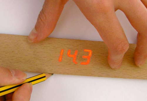 Analog Ruler With Digital Display