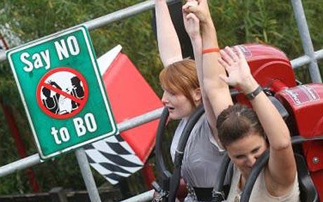 Theme park rollercoaster body odour ban 