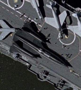 SR71 Blackbird on an aircraft carrier