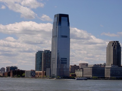 Der etwas schiefe Turm von New Jersey: Goldman-Sachs-Tower