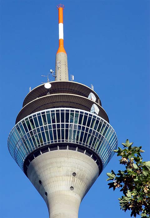 rheinturm´s neue spitze