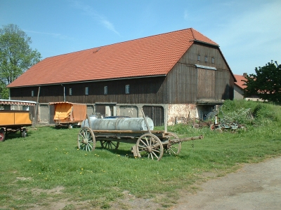 Wirtschaftsgebäude in Langenwolmsdorf
