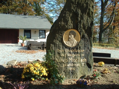 Denkmal für Julius Missbach
