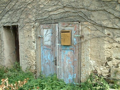Nössige, alte Tür