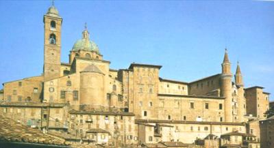 Zicht op Urbino Italie